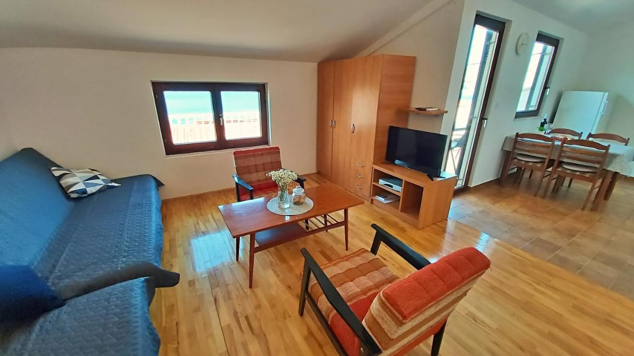 Apartment Roscic Omiš Exterior foto